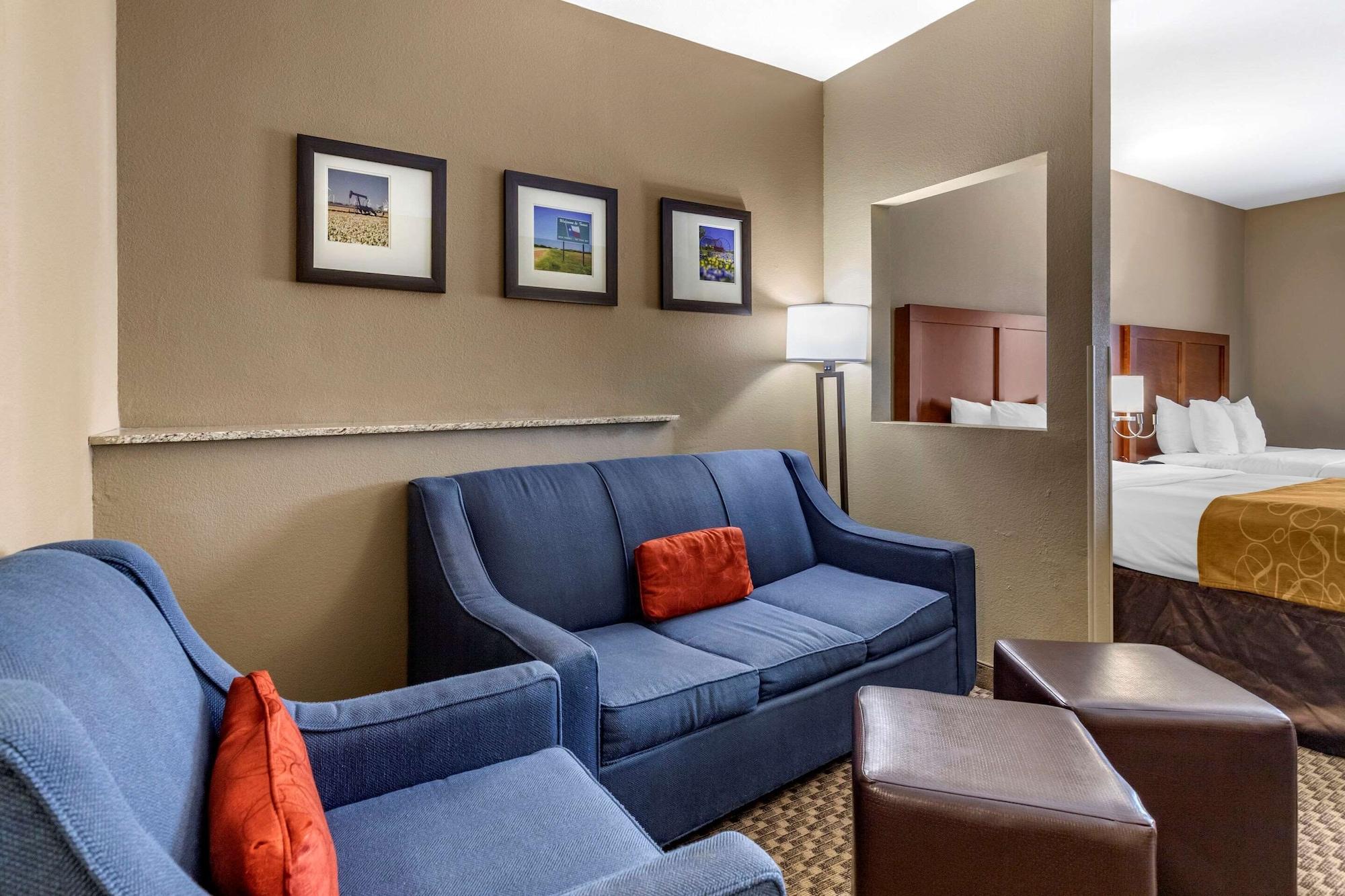 Comfort Suites Near Texas A&M - Corpus Christi Exterior photo