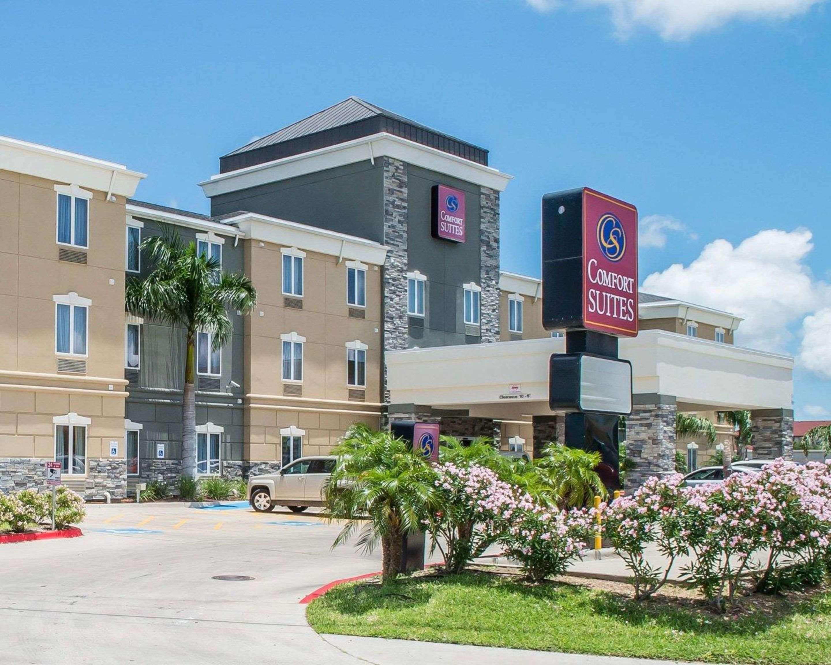 Comfort Suites Near Texas A&M - Corpus Christi Exterior photo