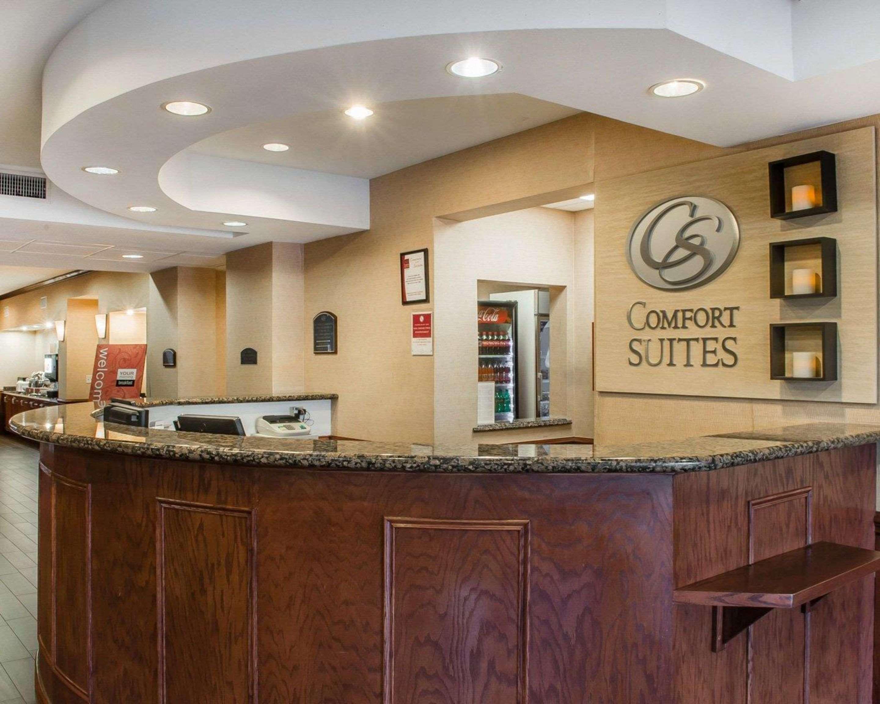 Comfort Suites Near Texas A&M - Corpus Christi Exterior photo