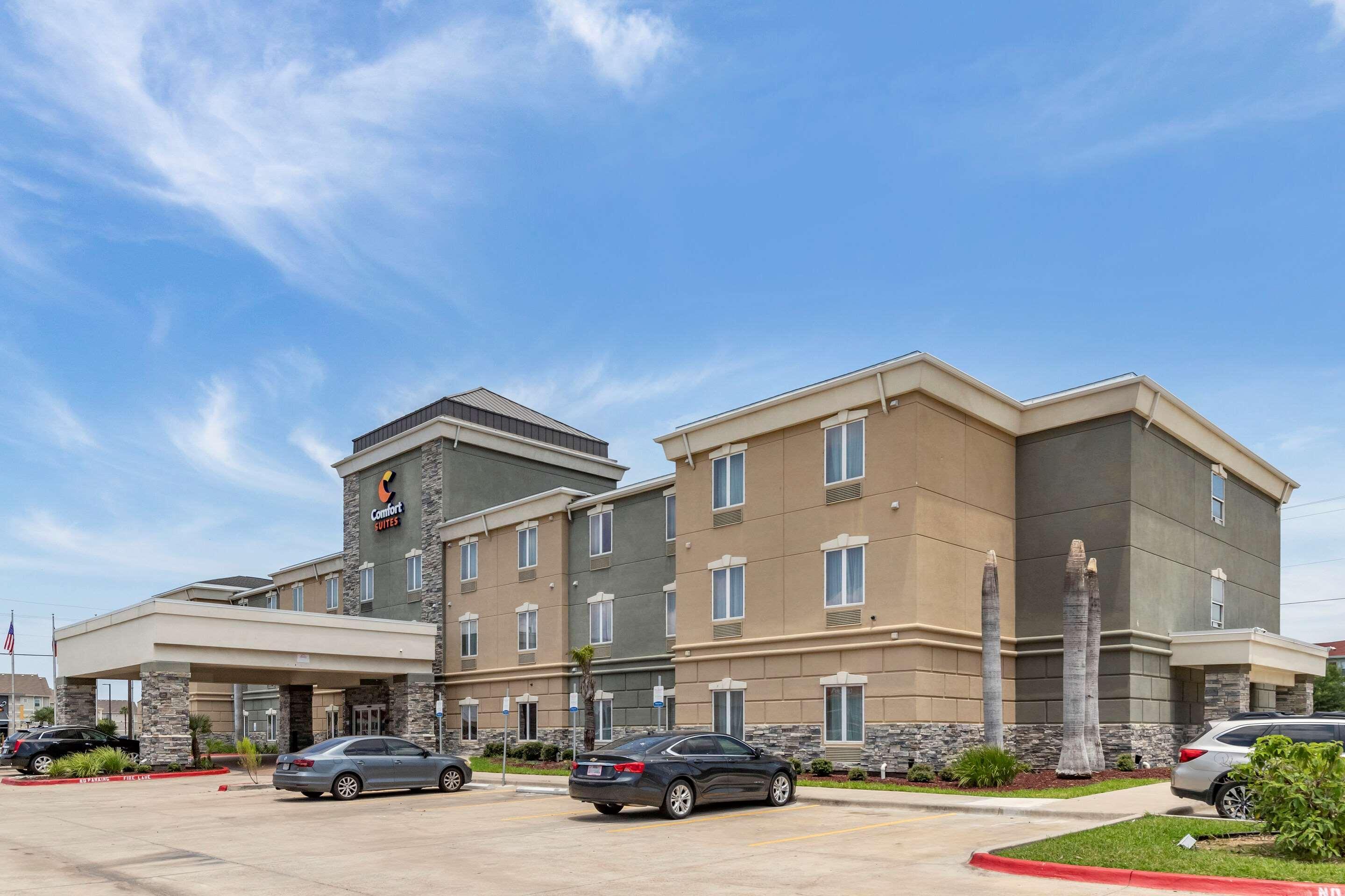 Comfort Suites Near Texas A&M - Corpus Christi Exterior photo