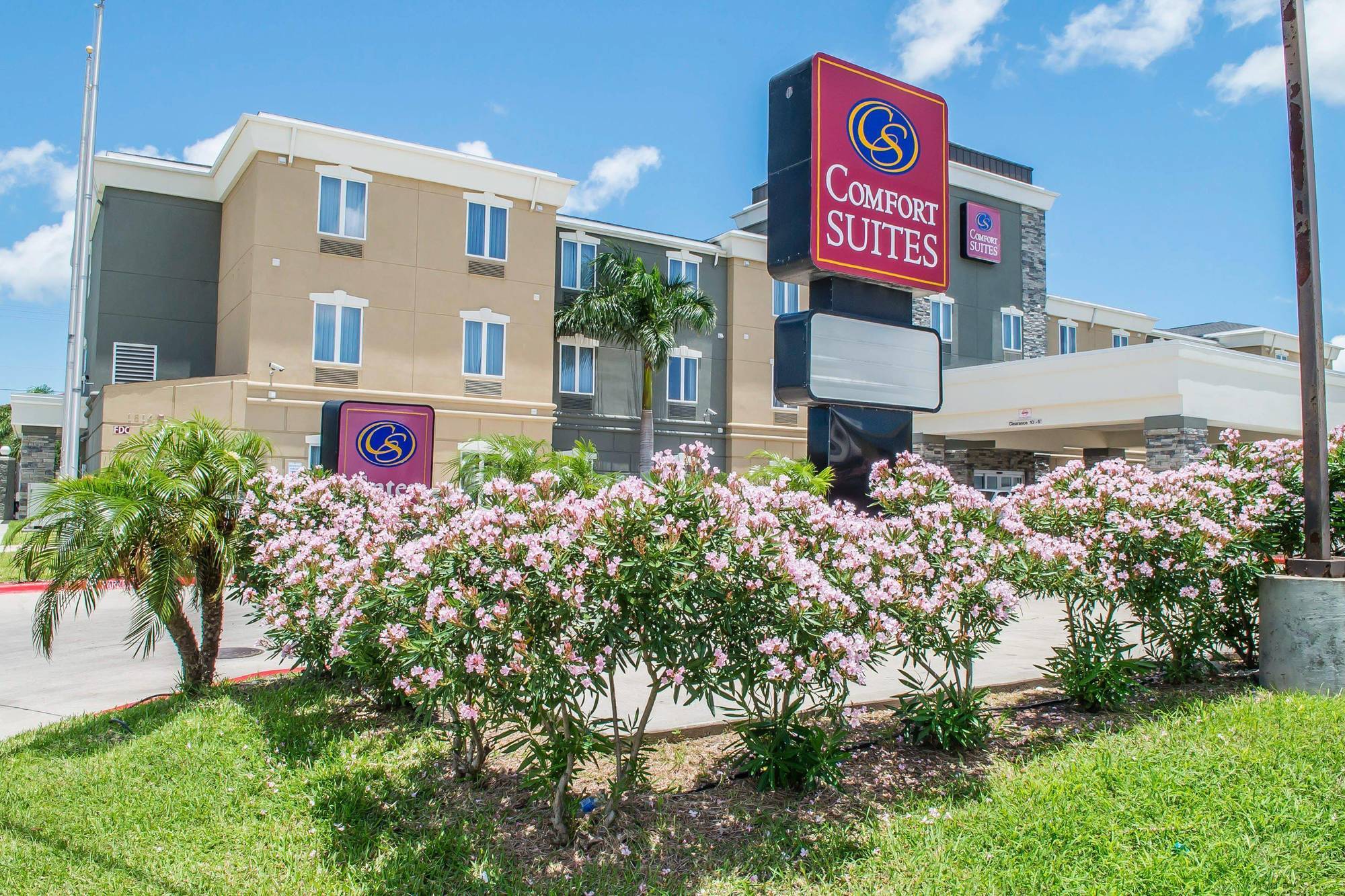 Comfort Suites Near Texas A&M - Corpus Christi Exterior photo